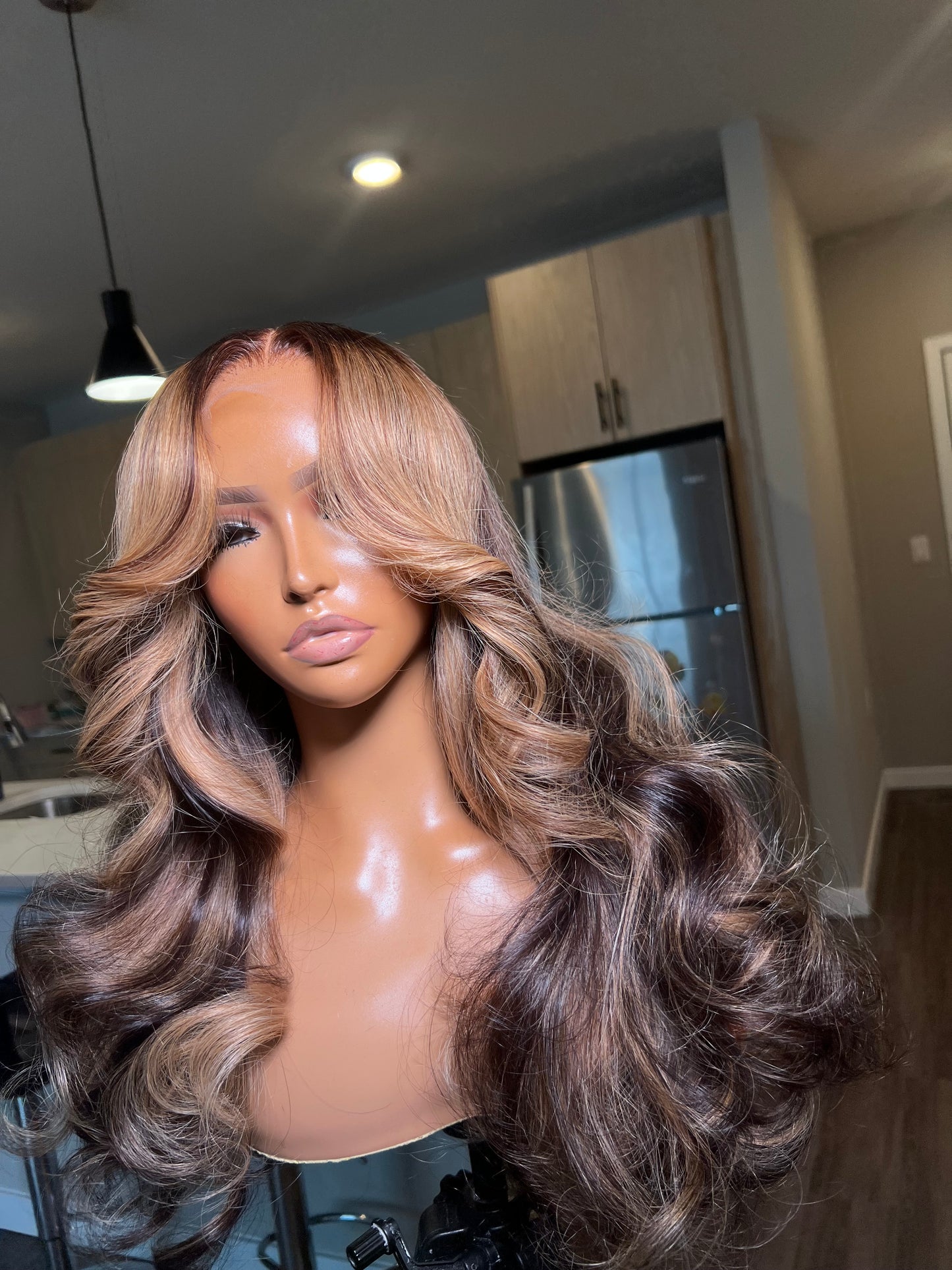 KHOLÉ - RAW Hair Collection